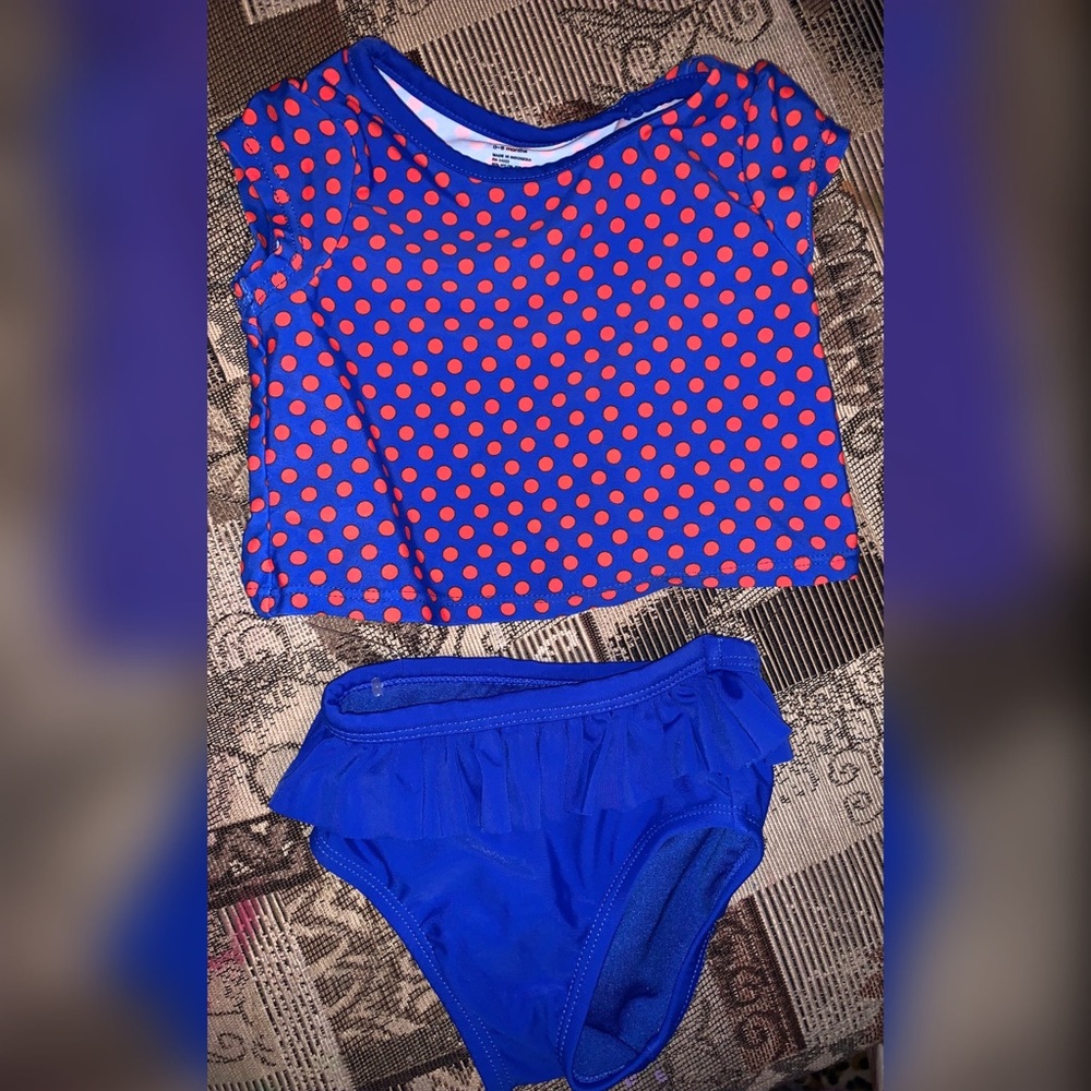 Baby gap 2 piece swim set -0-6 months